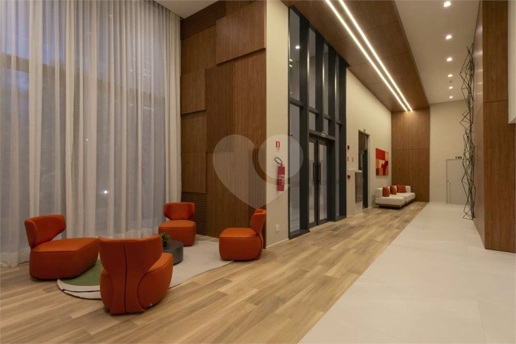 Apartamento à venda com 4 quartos, sendo 2 suítes,  em Água Branca, São Paulo, SP