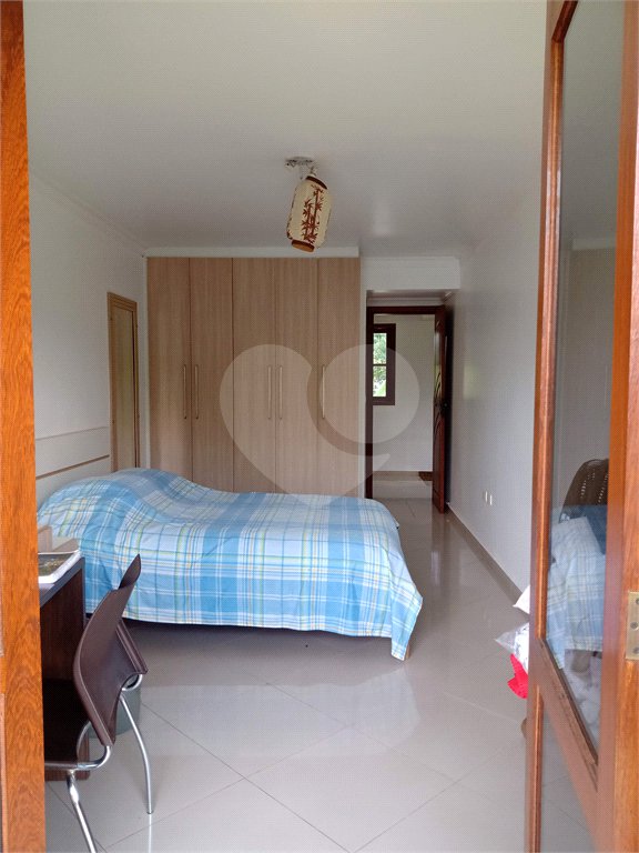 Casa de Vila à venda com 4 suítes em Guarapiranga, São Paulo, SP