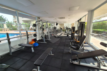 Apartamento à venda com 3 suítes em Campo Belo, São Paulo, SP