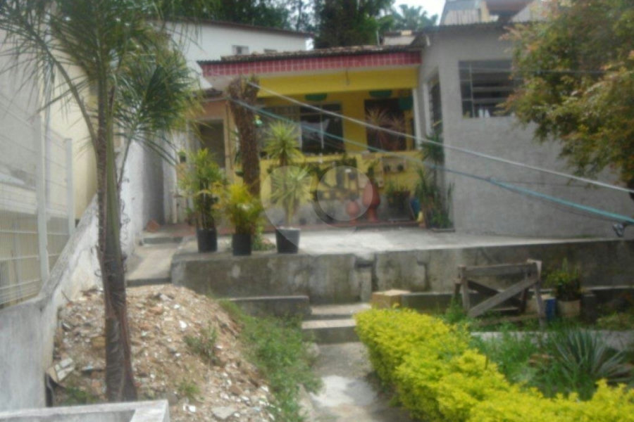 Casa Térrea à venda com 2 quartos em Horto Florestal, São Paulo, SP