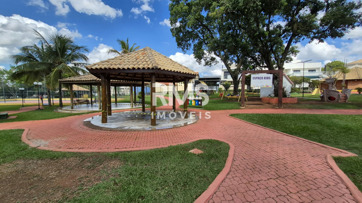 Casa à venda com 3 suítes no condomínio Granja Olga II, Sorocaba - SP