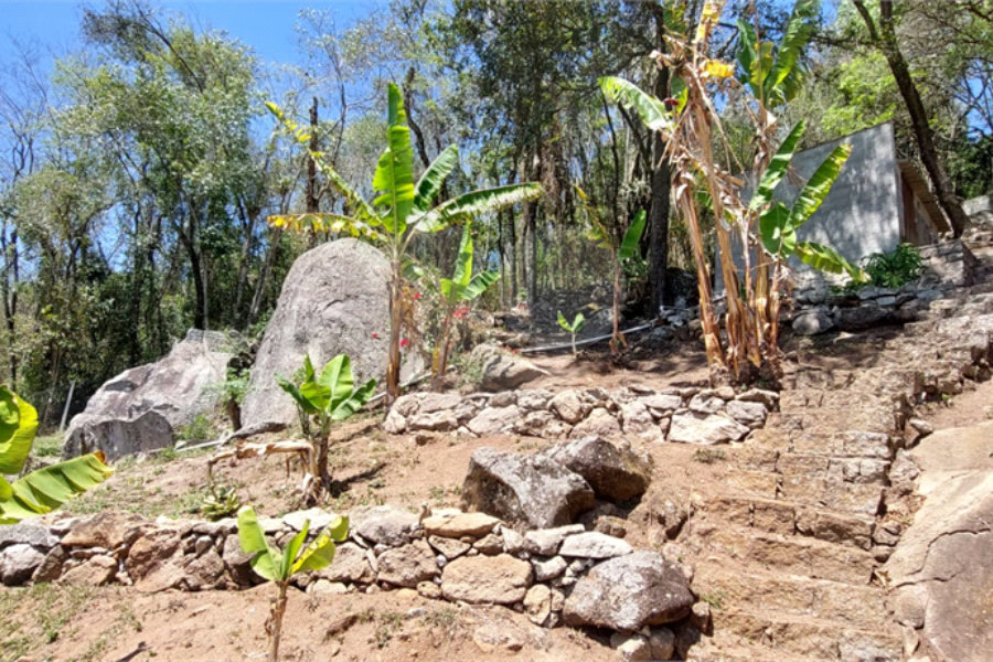 Casa à venda com 3 quartos, sendo 2 suítes, no condomínio Alpes de Caieiras, Caieiras - SP