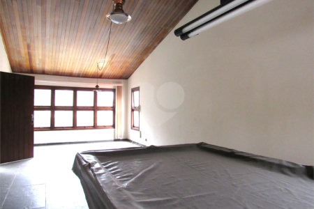 Casa à venda com 3 suítes em Alto da Boa Vista, São Paulo, SP