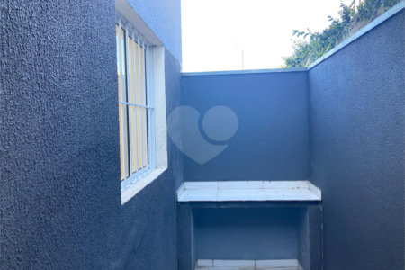 Casa à venda com 2 suítes no condomínio Villagio, Mogi das Cruzes - SP