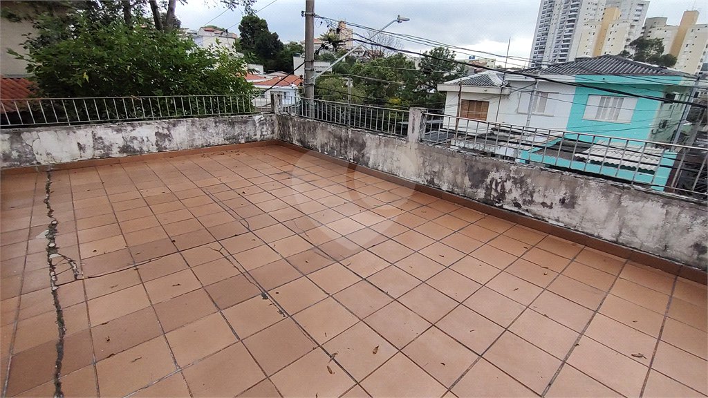 Sobrado à venda com 4 quartos em Parque São Domingos, São Paulo, SP