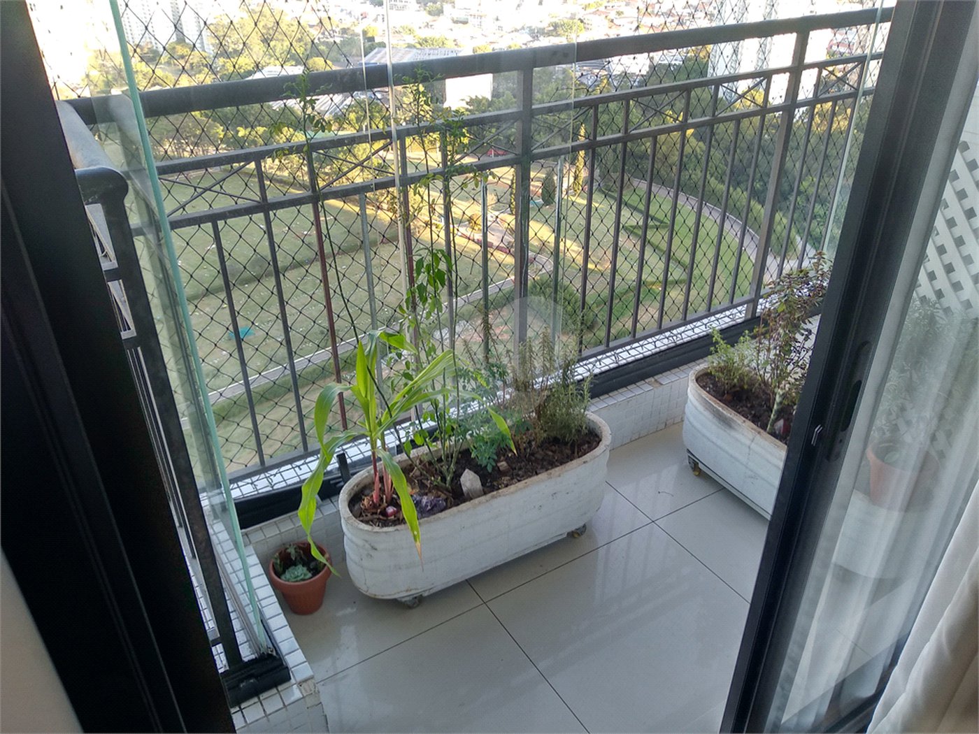Apartamento à venda com 4 suítes em Jardim Marajoara, São Paulo, SP
