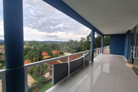Casa em condomínio à venda com 3 suítes no Centro, Bom Jesus dos Perdões, SP