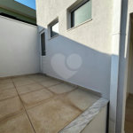 Casa à venda com 2 quartos, sendo 1 suíte, no condomínio Residencial Lagos D Icarai, Salto - SP