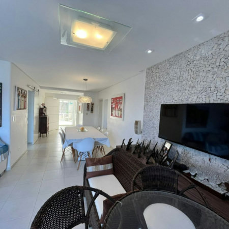 Apartamento com 3 dormitórios à venda, 120 m² por R$ 930.000,00 - Balneário Cidade Atlântica - Guarujá/SP