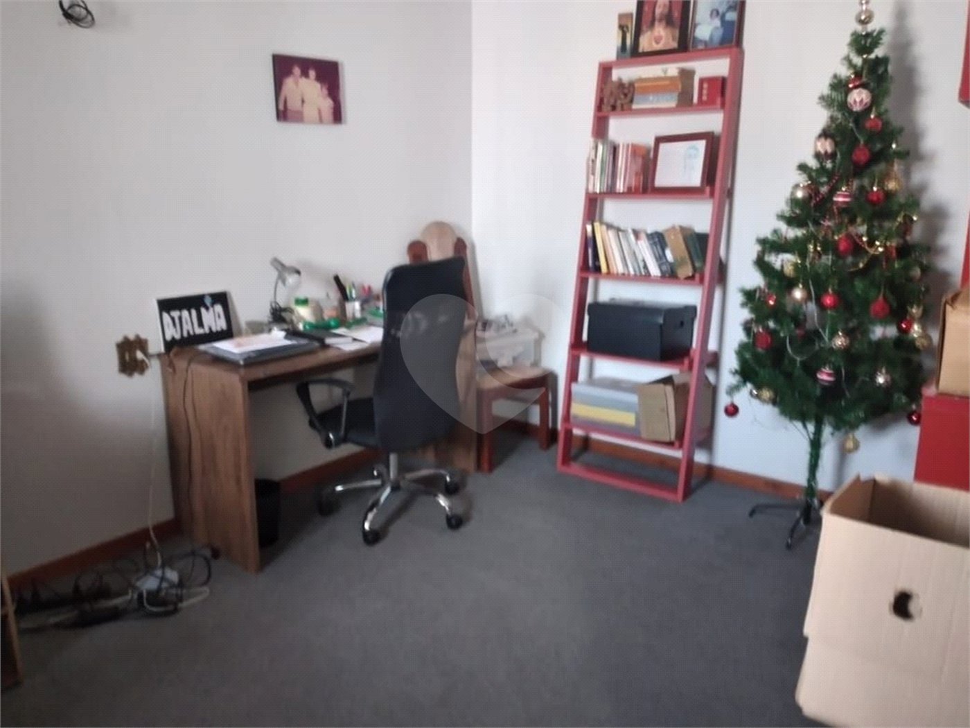 Casa à venda com 4 quartos, sendo 1 suíte, no Centro, Mairinque, SP