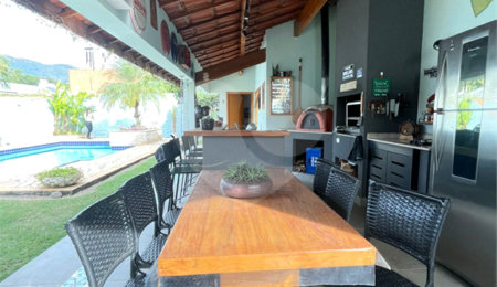 Casa à venda com 3 quartos, sendo 1 suíte, em Vila Esperia Ou Giglio, Atibaia, SP