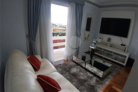 Casa à venda com 4 quartos, sendo 2 suítes, em Jardim Leonor Mendes de Barros, São Paulo, SP
