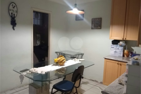 Sobrado à venda com 3 quartos, sendo 1 suíte, em Jaguaré, São Paulo, SP