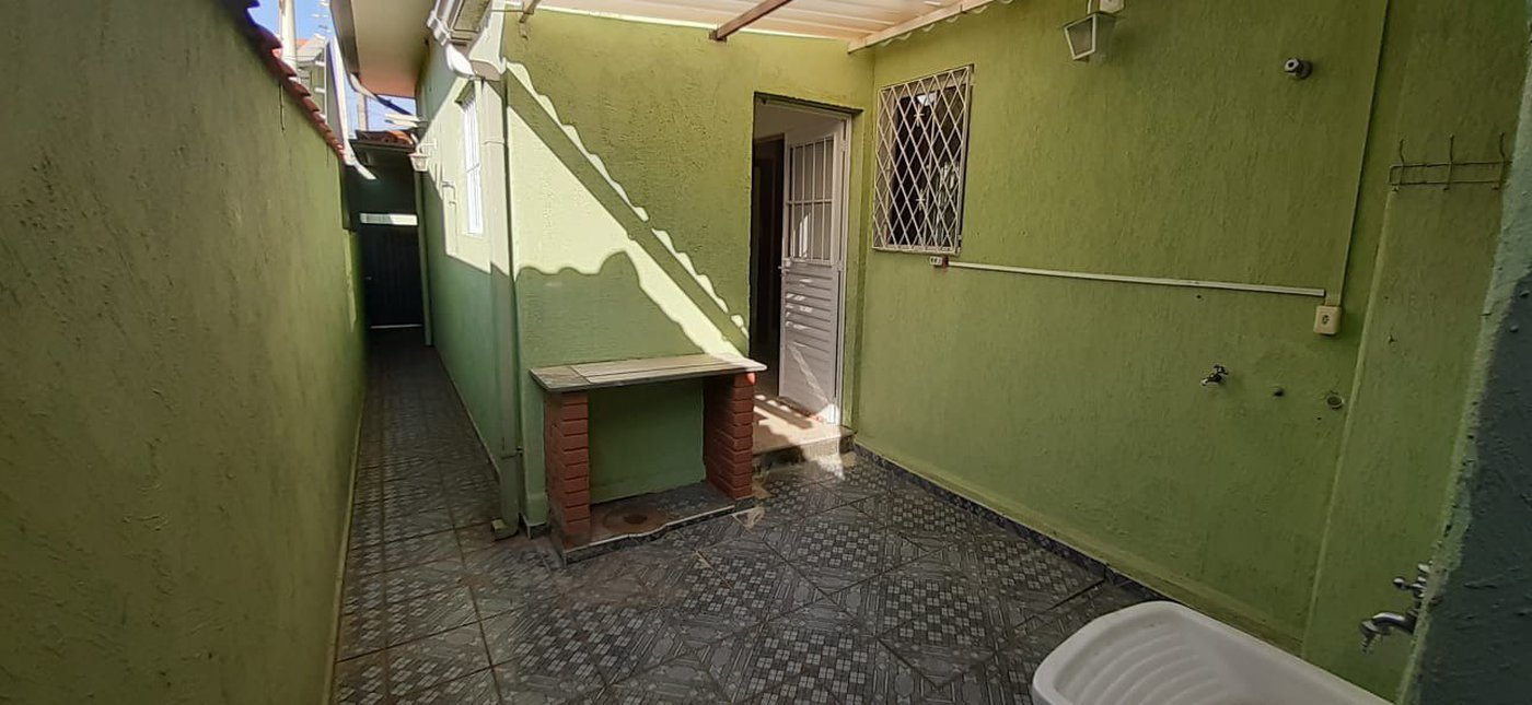 Casa à venda com 3 quartos em Taquaral, Campinas, SP