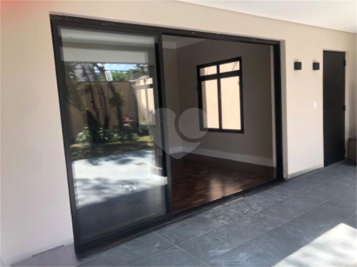 Casa à venda com 4 quartos, sendo 2 suítes,  em Horto Florestal, São Paulo, SP