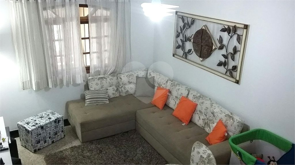 Sobrado à venda com 3 quartos, sendo 1 suíte, em Vila Guilherme, São Paulo, SP