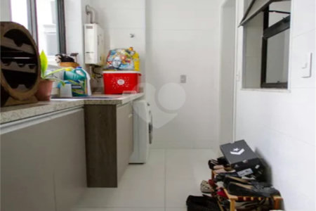 Apartamento à venda com 4 quartos, sendo 1 suíte, em Tijuca, Rio de Janeiro, RJ