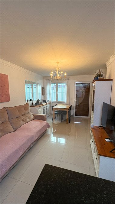 Casa à venda com 2 suítes no condomínio Santana, São Paulo - SP