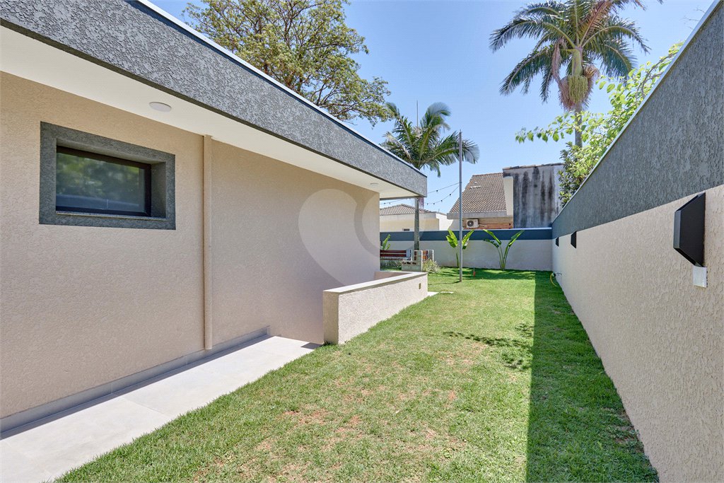 Casa Térrea à venda com 4 quartos, sendo 3 suítes, em Jardim Prudência, São Paulo, SP