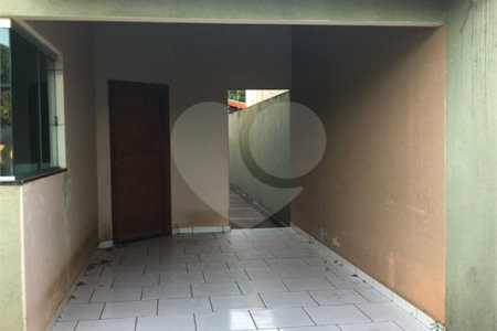Casa à venda com 2 quartos, sendo 1 suíte, em Parque São Carlos, Três Lagoas, MS