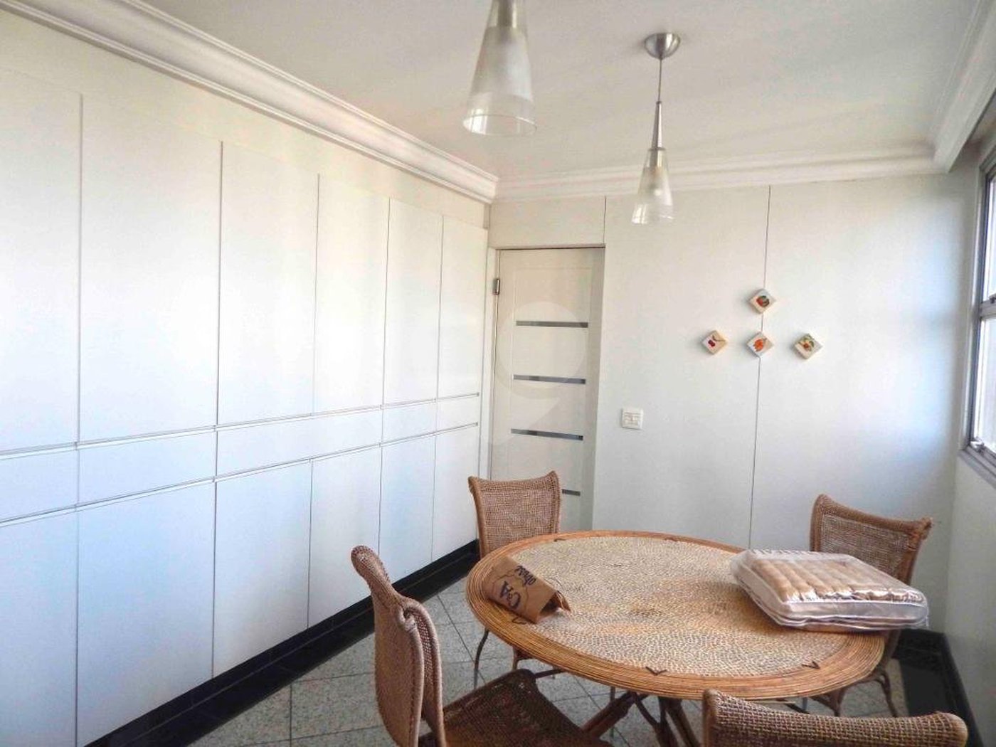 Apartamento à venda com 4 suítes em Jardim Marajoara, São Paulo, SP