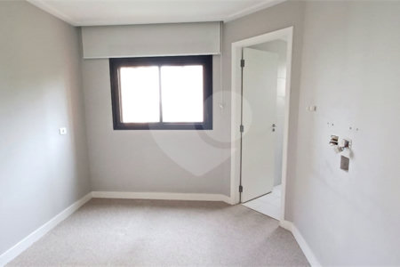 Apartamento à venda com 3 suítes em Jardim Fonte do Morumbi, São Paulo, SP