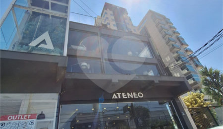 Prédio à venda em Santana, São Paulo, SP