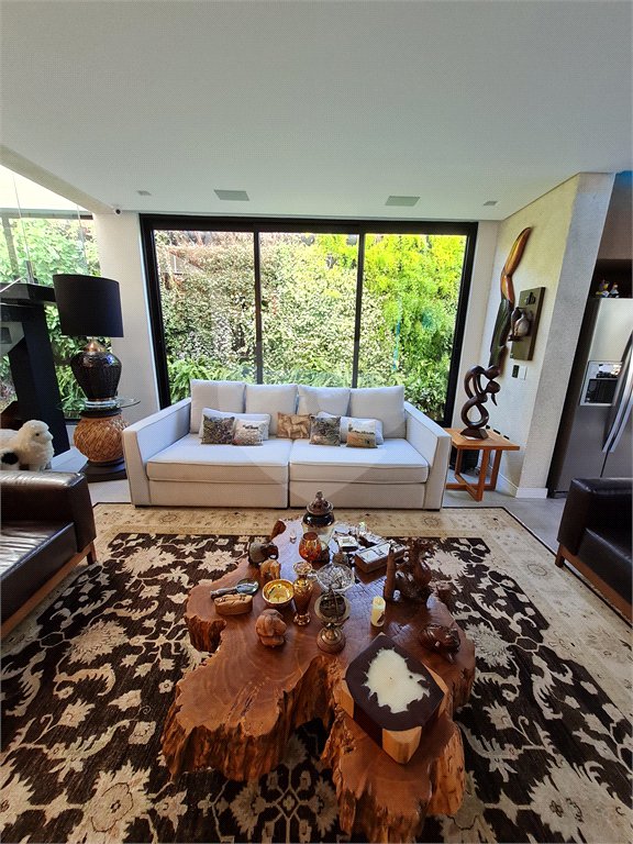 Casa à venda com 4 suítes no condomínio Lago da Boa Vista, Sorocaba - SP