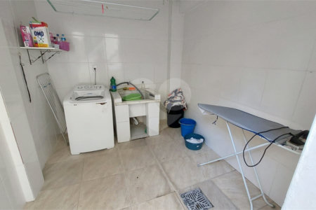Casa à venda com 6 quartos, sendo 3 suítes, em Grajaú, Rio de Janeiro, RJ