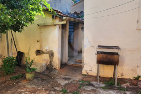 Casa à venda com 5 quartos em Jardim Ártico, Araraquara, SP