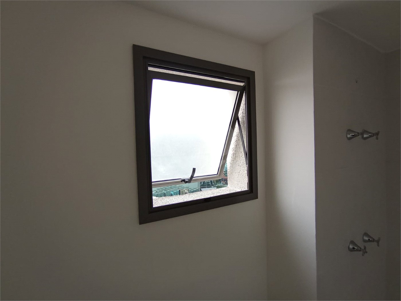 Studio à venda ou para alugar com 1 suíte em Pinheiros, São Paulo, SP