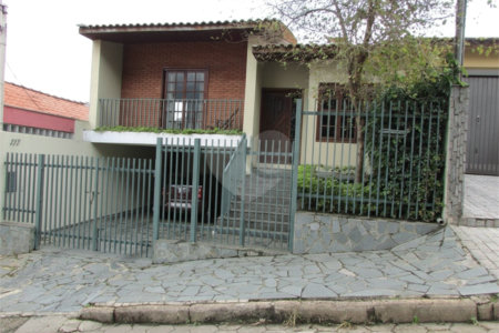 Casa à venda com 3 quartos, sendo 1 suíte,  em Vila Rosa, Itapetininga, SP