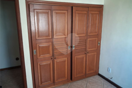 Apartamento à venda com 2 quartos em Praça da Bandeira, Rio de Janeiro, RJ