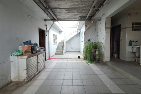 Sobrado à venda com 3 quartos, sendo 1 suíte, em Vila Romana, São Paulo, SP