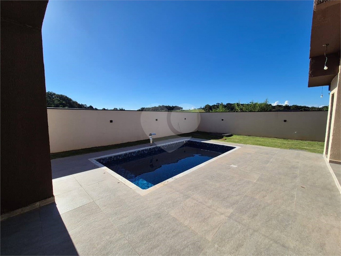 Casa à venda com 3 quartos, sendo 1 suíte, em Jardim Paraíso da Usina, Atibaia, SP