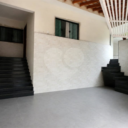 Casa à venda com 2 quartos, sendo 1 suíte, em Jardim Portal do Itavuvu, Sorocaba, SP