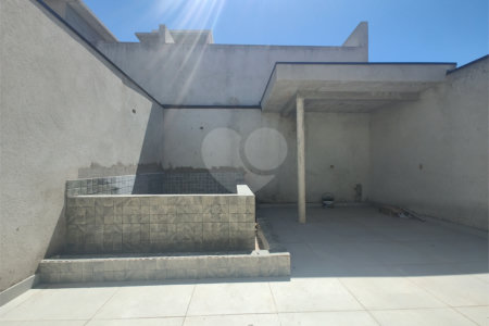 Casa Térrea à venda com 3 suítes em Jardim do Lago, Atibaia, SP