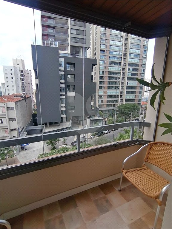 Apartamento à venda com 2 quartos, sendo 1 suíte, em Vila Mariana, São Paulo, SP