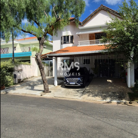 Casa à venda com 3 suítes no condomínio Granja Olga II, Sorocaba - SP