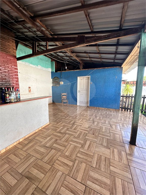 Casa à venda com 4 quartos, sendo 1 suíte,  em Jardim Estoril, Ponta Porã, MS