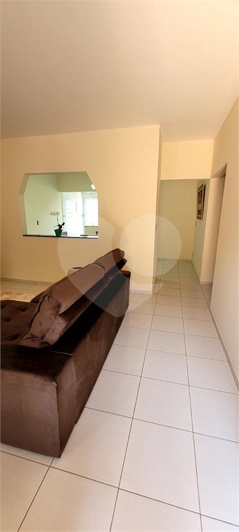 Casa à venda com 3 quartos, sendo 1 suíte,  no Centro, Guararema, SP