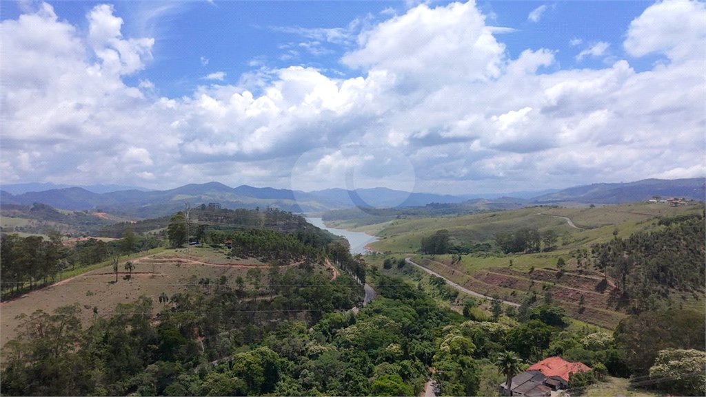 Maravilhoso terreno 23Mil m² com Vista para Represa - Piracaia / SP