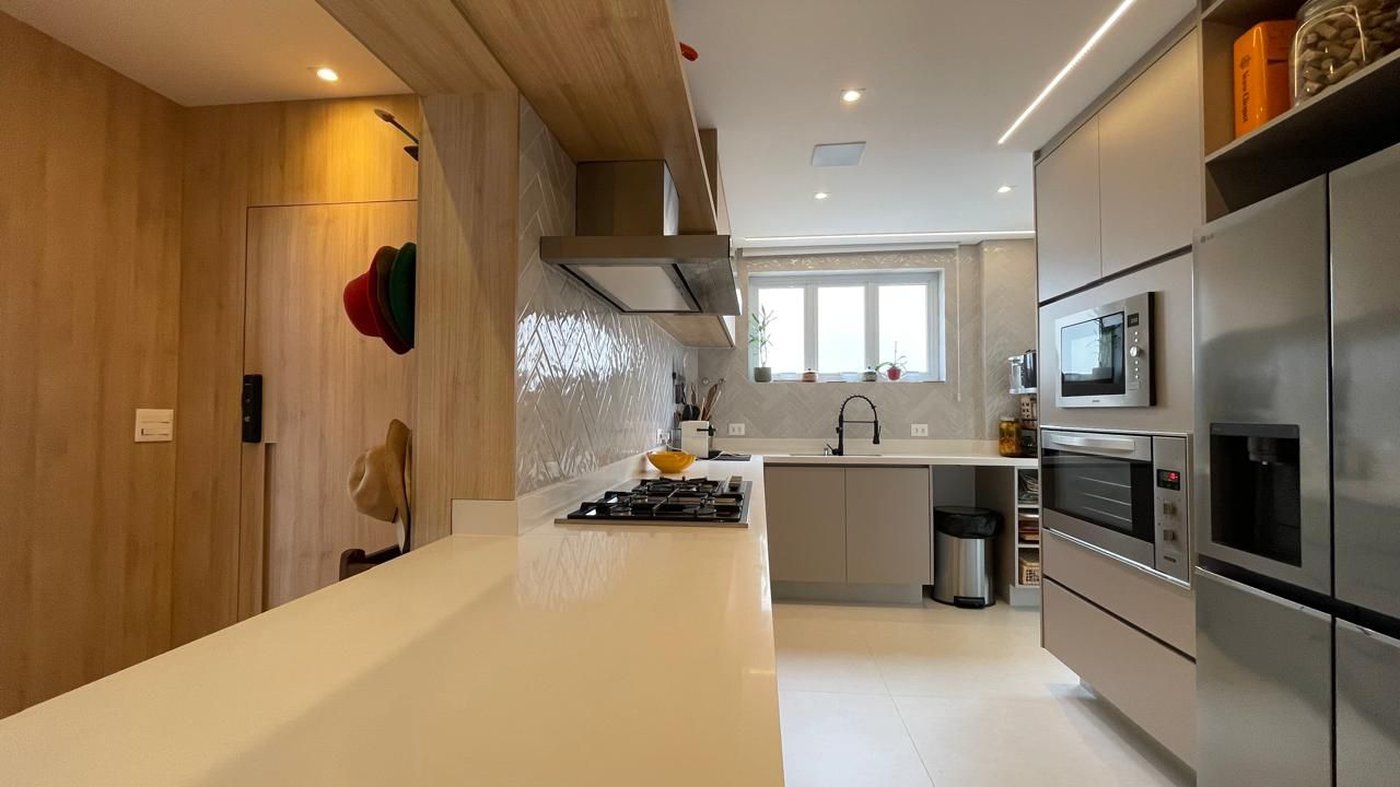 Apartamento com 3 dormitórios à venda, 180 m² por R$ 3.000.000,00 - José Menino - Santos/SP