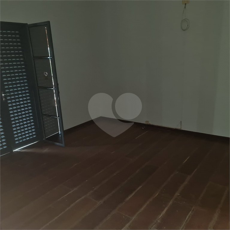Casa à venda com 3 quartos, sendo 1 suíte, em Jardim Nova São João, São João da Boa Vista, SP