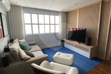 Apartamento à venda com 2 quartos em Cerqueira César, São Paulo, SP