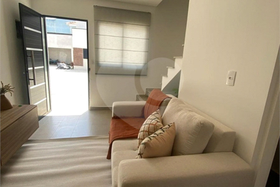 Casa à venda com 2 quartos no condomínio Vila Davos 2, São Paulo - SP