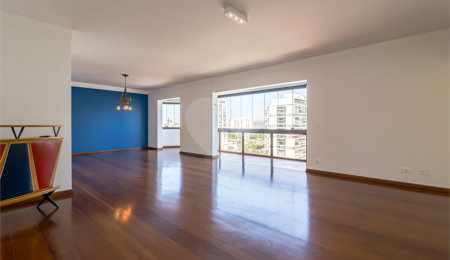 Apartamento à venda com 3 suítes em Cidade Monções, São Paulo, SP