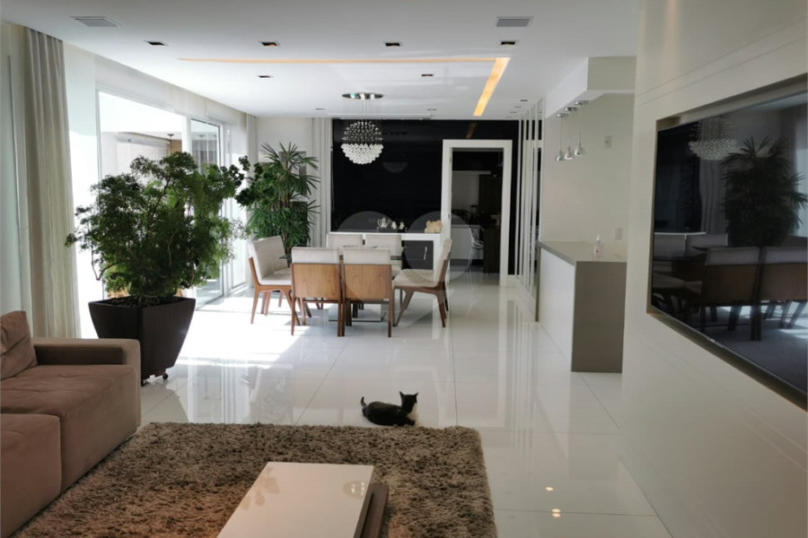 Apartamento à venda com 3 suítes em Morumbi, São Paulo, SP