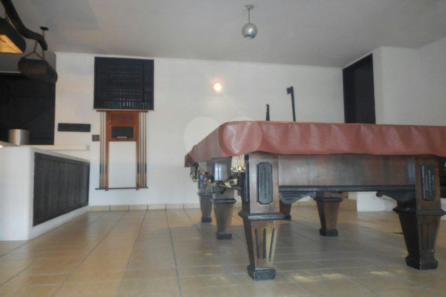 Casa à venda com 4 quartos, sendo 3 suítes, em Jardim Franca, São Paulo, SP