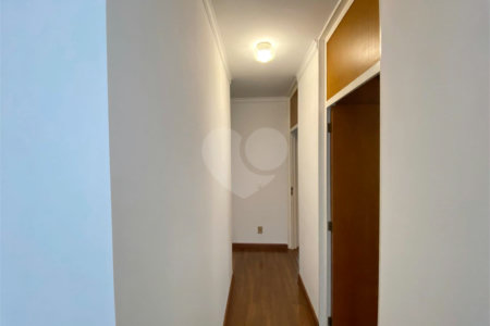 Apartamento à venda com 2 quartos, sendo 1 suíte, no Centro, Ribeirão Preto, SP